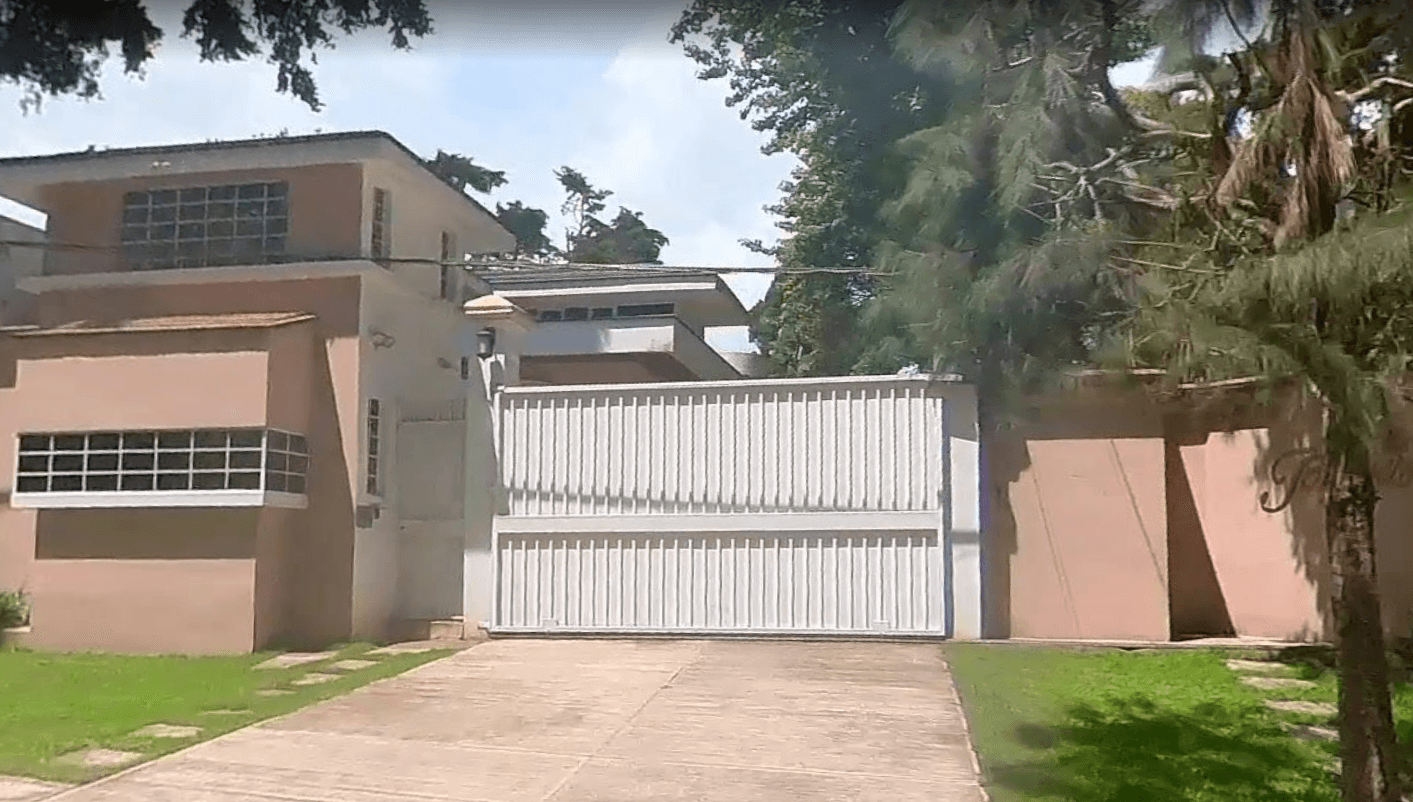 Casa en Venta y Renta en Villa Torrente . - 1