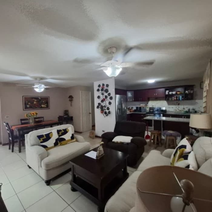 Casa en Venta Jardines de Verona Villa Nueva - 1
