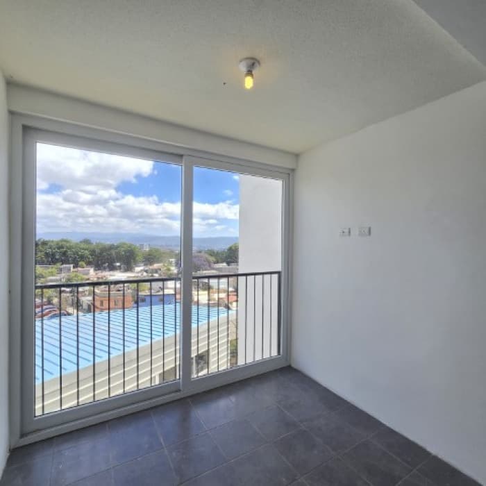 Apartamento en Venta Edificio Berlindo Zona 1 de Mixco - 1