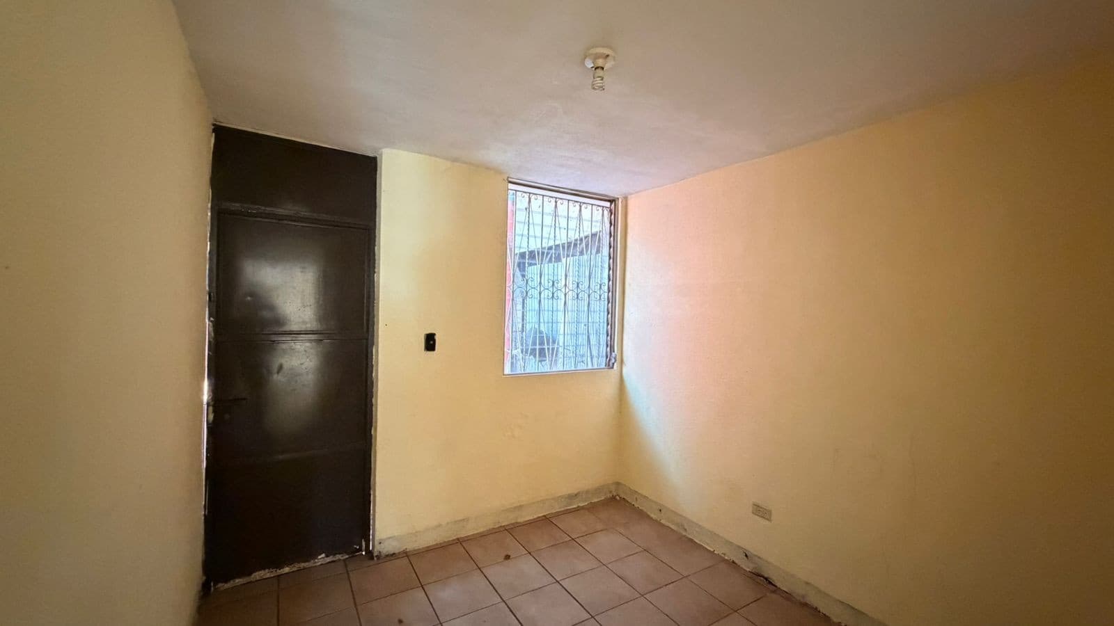 Casa en venta de un nivel en Villa Canales - 1