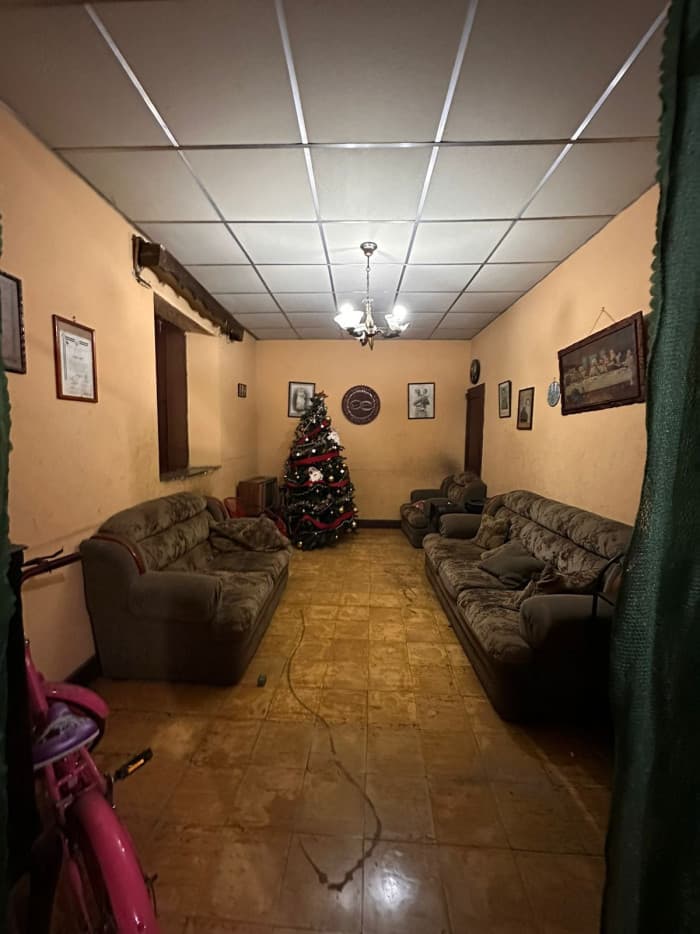 Casa de un Nivel en Venta en el Centro de Retalhuleu - 1