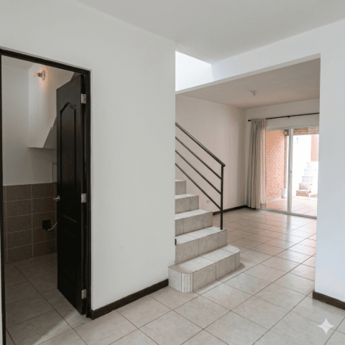 Casa en Venta Condominio La Reserva Villa Canales - 1