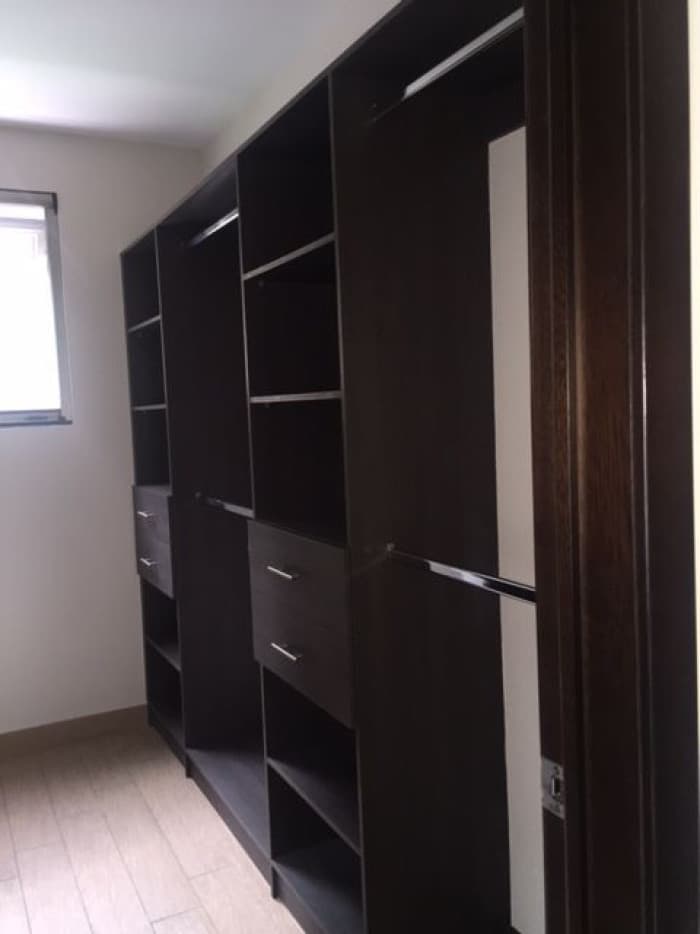 Apartamento en renta en zona 10 de 2 habitaciones - 1