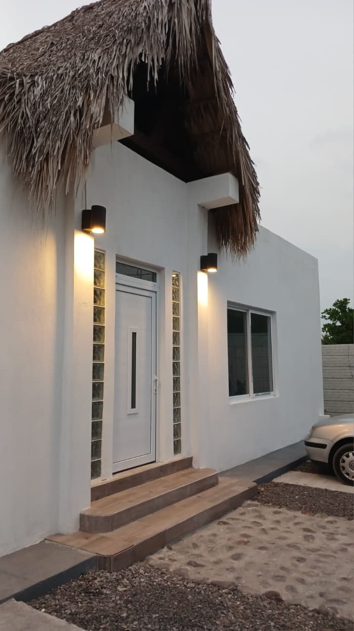 CASA DE PLAYA EN #VENTA EN MONTERRICO - 1