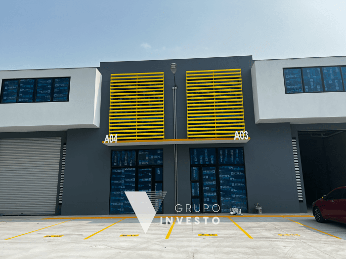 Renta de ofibodega en complejo, Condado El Naranjo. - 1