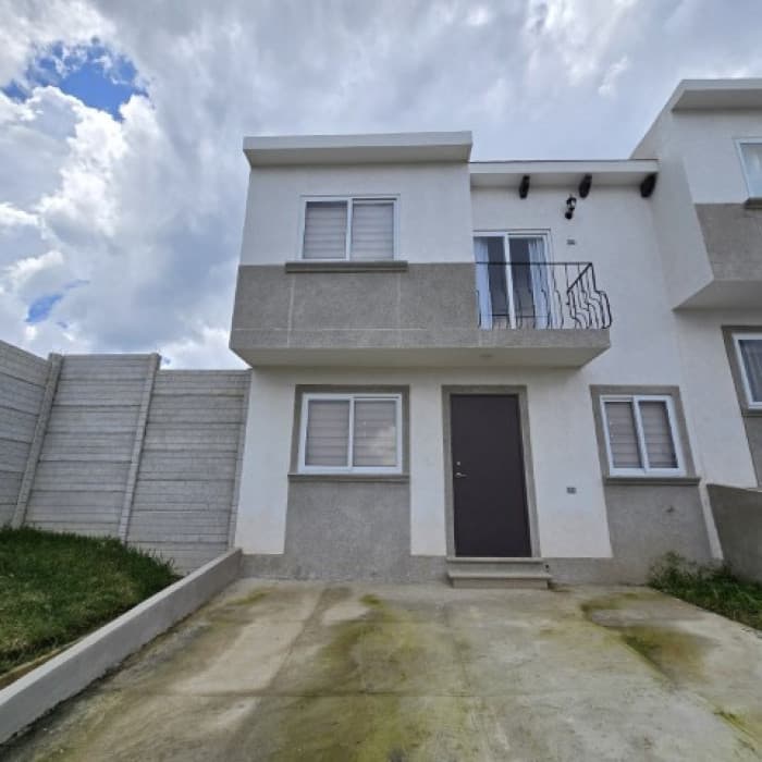 Casa en Renta Condado Florenza en San José Pinula - 1