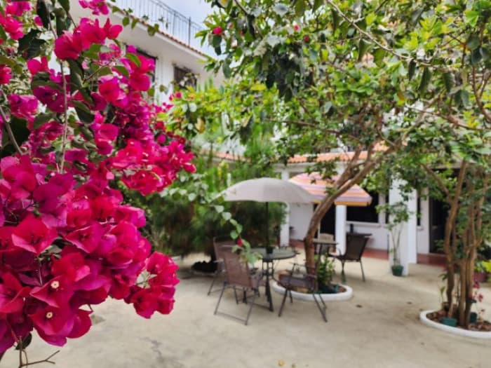 Casa en Venta para Comercio en Santa Lucia Milpas Altas - 1