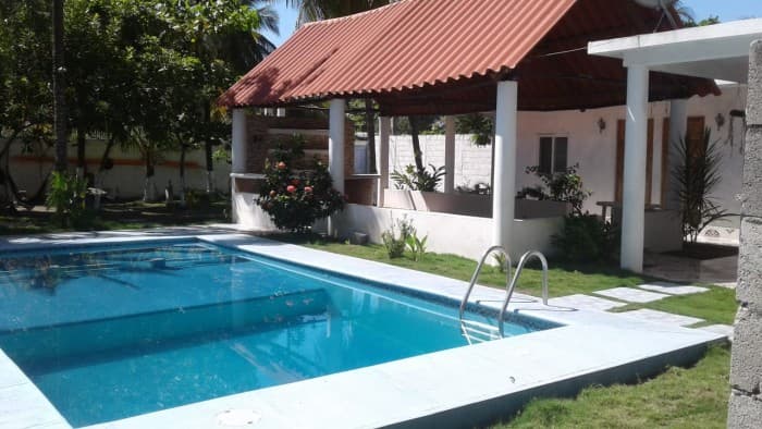 CASA A 50M DE LA PLAYA RAMA BLANCA SIPACATE ESCUINTLA - 1