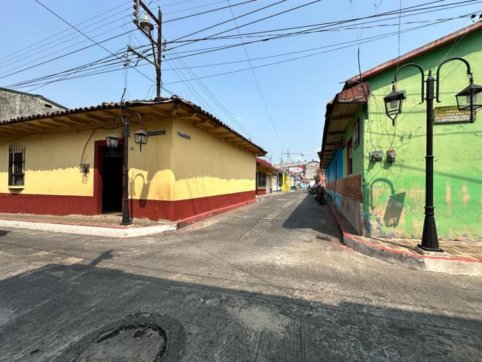 Casa de un Nivel en Venta en el Centro de Retalhuleu - 1