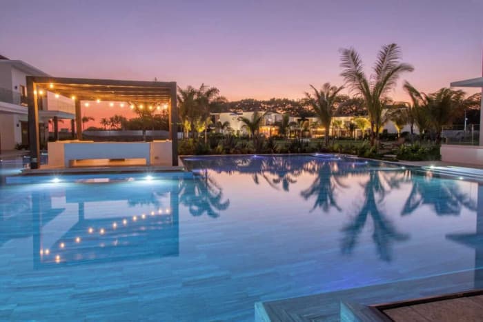 Villa Amueblada en Venta en La Mar Monterrico - 1