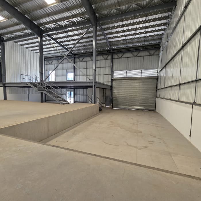 Bodega en Renta en Amatitlán Guatemala | Oficina y Almacenamiento - 1