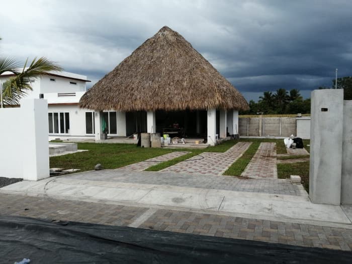 Vendo casa NUEVA en MONTERICO !! - 1