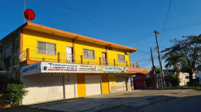 Edificio Comercial en venta Puerto Barrios - 1