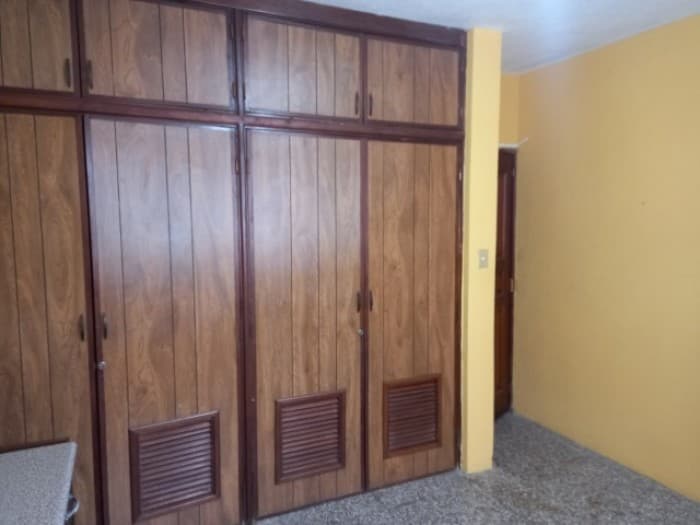 Clínica Médica en Renta Centro de Mixco, Guatemala - 1