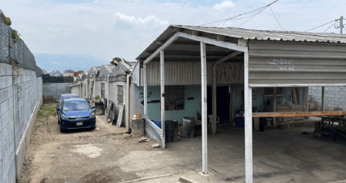 En venta Bodega en Linda vista, Villa Nueva - 1