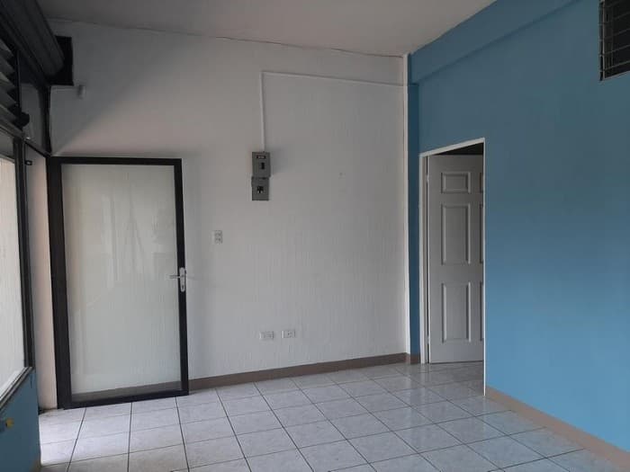 Local en Renta San Cristóbal. Ideal para clínica dental - 1