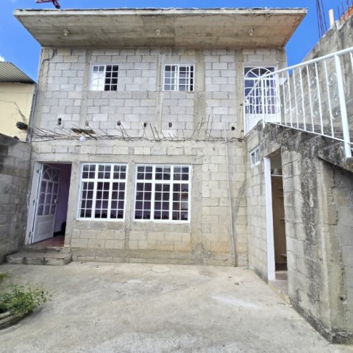 Casa en Renta San Lucas para Empresa, Bodega o Clínica - 1