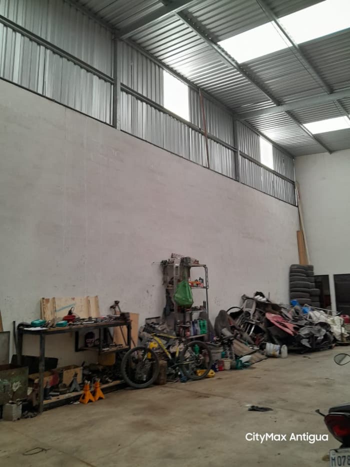 BODEGA EN RENTA EN CHIMALTENANGO - 1