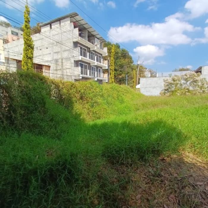 Terreno en Venta Lomas del Bosque Zona 11 de Mixco - 1
