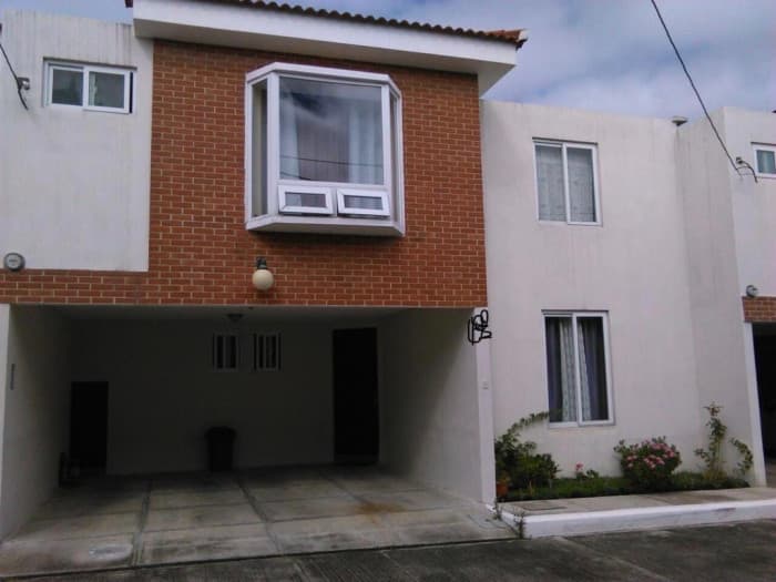 Casa en venta en Condominio Residencial Zona 7 Mixco - 1