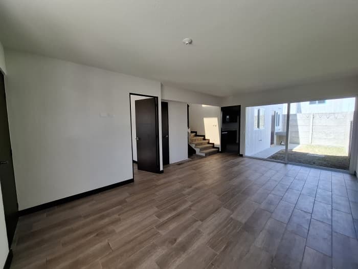 Casa Nueva en Renta Condado Florenza, San José Pinula - 1