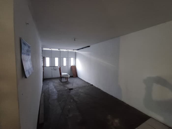 Casa en Renta Uso Comercial cerca de Calzada Roosevelt - 1