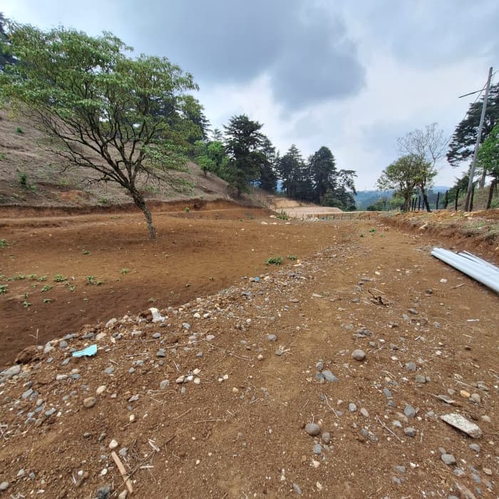 Terreno comercial en renta Santa Catarina Pinula - 1