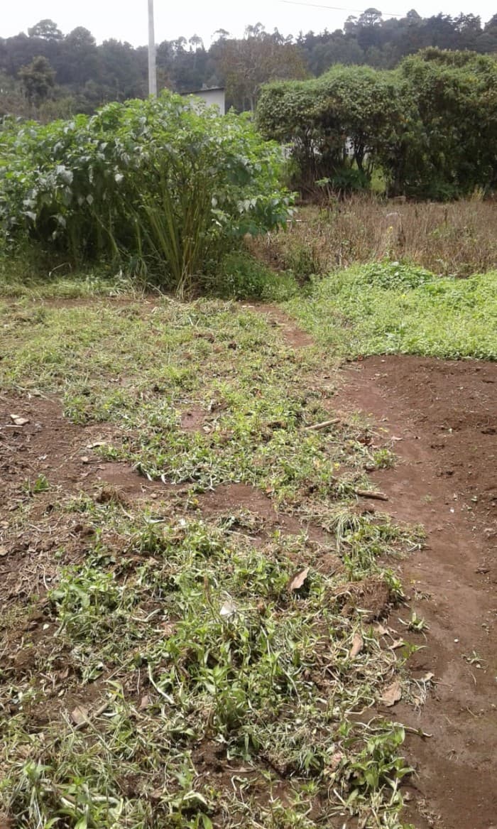 Vendo terreno sobre carretera a Santiago Sacatepequez - 1