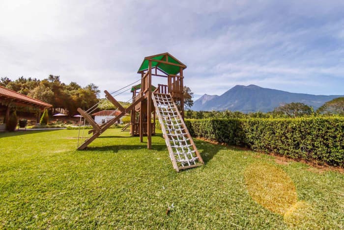 En venta terreno residencial en Hacienda del Comendador - 1