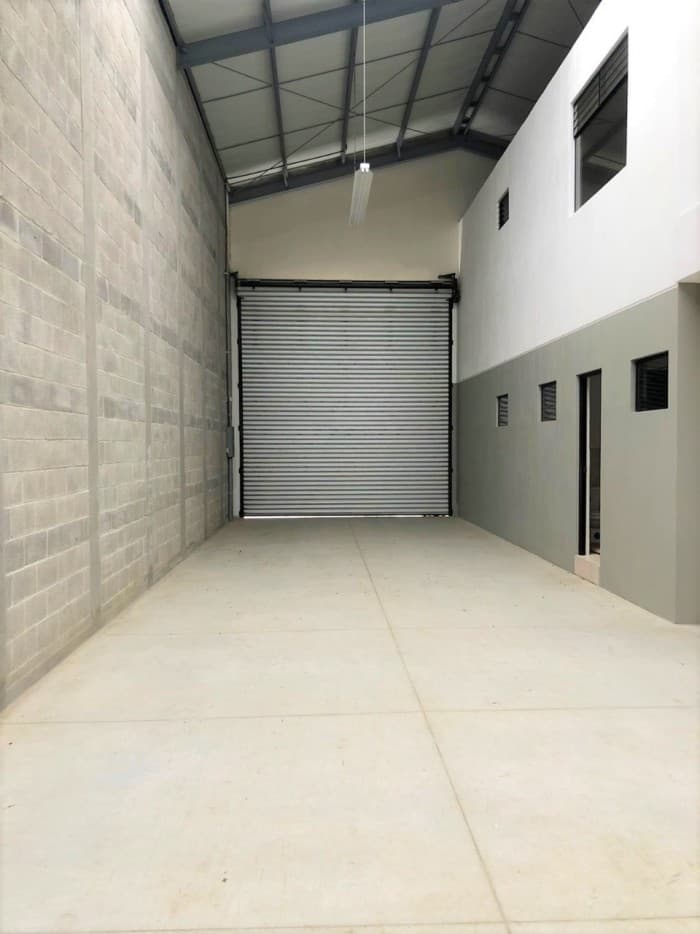 Ofibodega en Construcción en Quetzaltenango - 1