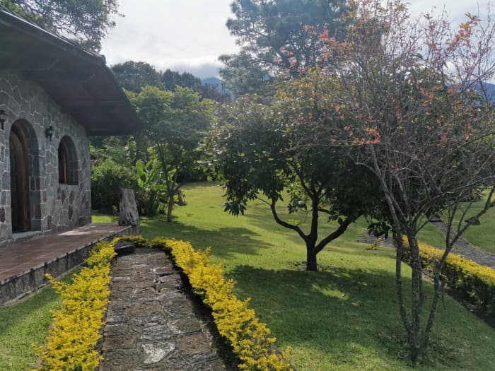 Espectácular Casa Santiago Atitlán a la Venta - 1