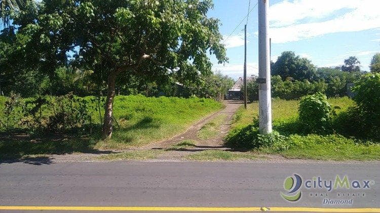 Se vende lindo y amplio terreno Carr. Monterrico km 7 - 1