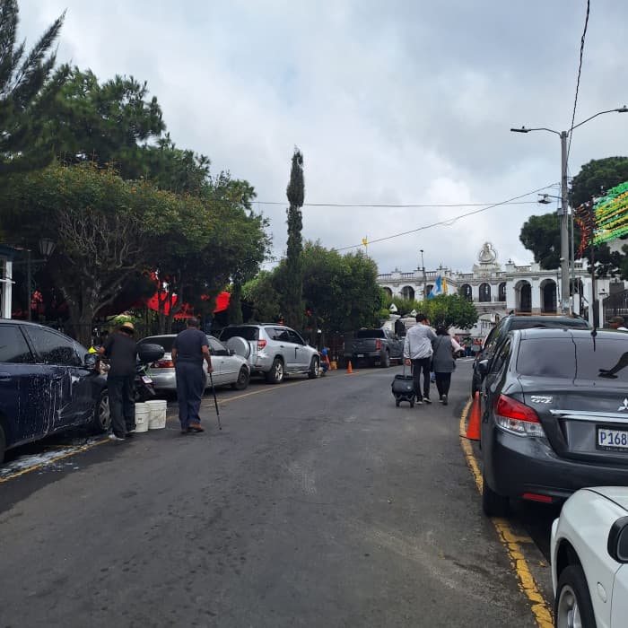 Terreno comercial en renta centro de mixco - 1