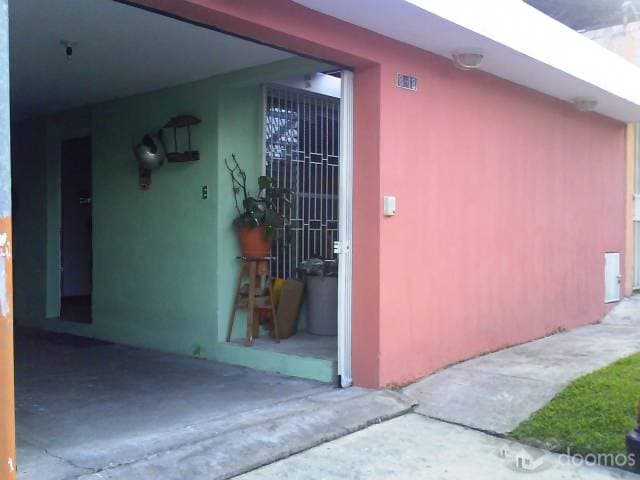 Vendo Casa Residenciales Los Eucaliptos - 1