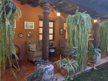 CityMax Antigua vende casa en residencial de jocotenango - 1