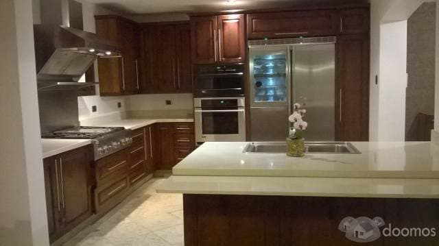 Casa de 2 niveles, con excelentes acabados, ubicada en Condominio Altos de San Gaspar, zona 16. - 1