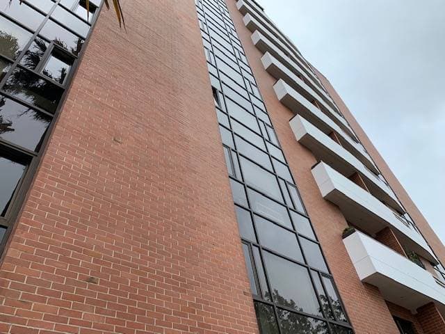 Venta Apartamento excelente precio y ubicaciòn Zona 15 Vista Hermosa 1 - 1