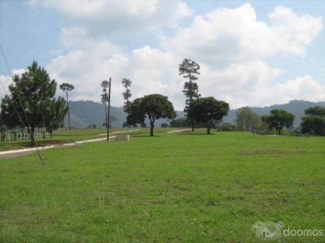 BONITO TERRENO EN RESIDENCIALES VISTA LOS VOLCANES - 1