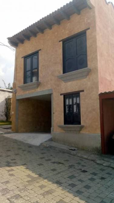 CityMax Antigua renta casa amplia en San Miguel Escobar - 1