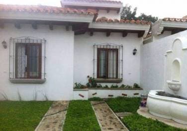 CityMax Antigua renta casa amueblada en Condominio El Cafetal - 1