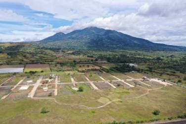 Terrenos residenciales Las Flores 2 9x18mts El Progreso-Jutiapa Cel:40288047 - 1