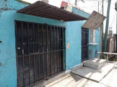 MIXCO SOBRE CARRETERA RENTO 2 LOCALES CON TERRENO IDEAL CHICHARRONERAS, TALLERES. INF LUCY BARRAZA 55359756 - 1