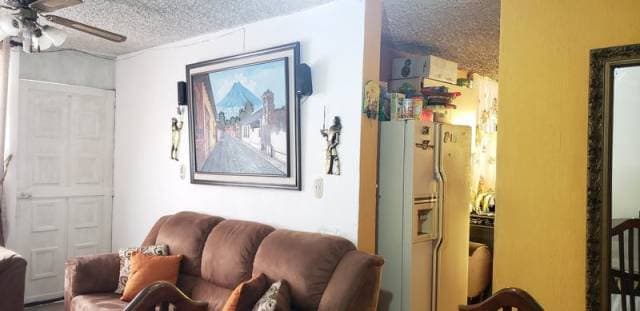 REMATO CASA UN NIVEL EN PAISAJE DE SAN C. Q741,000 3 DORMITORIOS INF LUCY BARRAZA 55359756 - 1