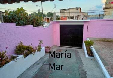 Hermosa Casa Dentro de Garita. Ciudad de Plata 1. Zona 7. - 1