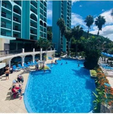 Apartamento en Venta en Hotel y Resort a orilla de Lago Atitlan - 1