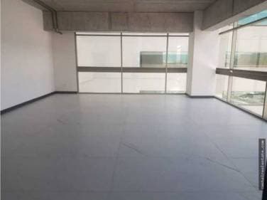Rento Oficina nueva en zona 10 - 1