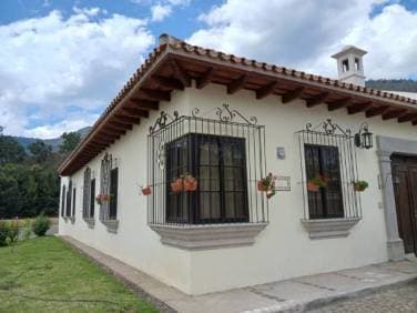 Casa amueblada en renta en Jocotenango Sacatepéquez - 1
