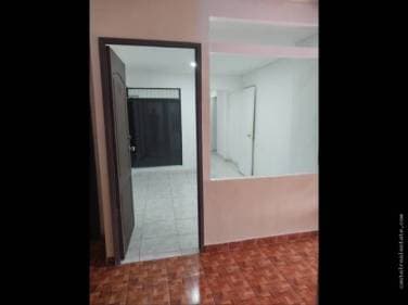 Oficina en Renta en zona 10 - 1