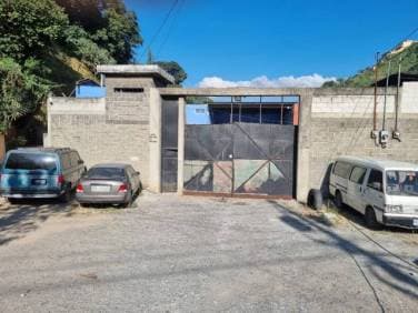 VENDO BODEGA EN VILLA NUEVA - 1