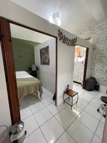 Derecho de Llave en Venta Salón y Spa Zona 15 - 1